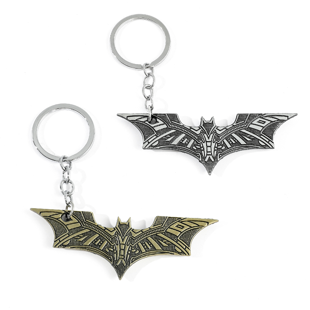 Men Accessories Pendant - バットペンダントキーホルダーおもちゃスーパーヒーロー映画ジュエリー車のキーリングバッグアクセサリー男性女性ファンギフトお土産