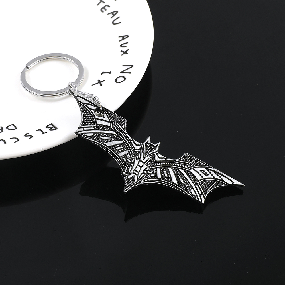 バットペンダントキーホルダーおもちゃスーパーヒーロー映画ジュ - Men Accessories Pendant のレビューと価格