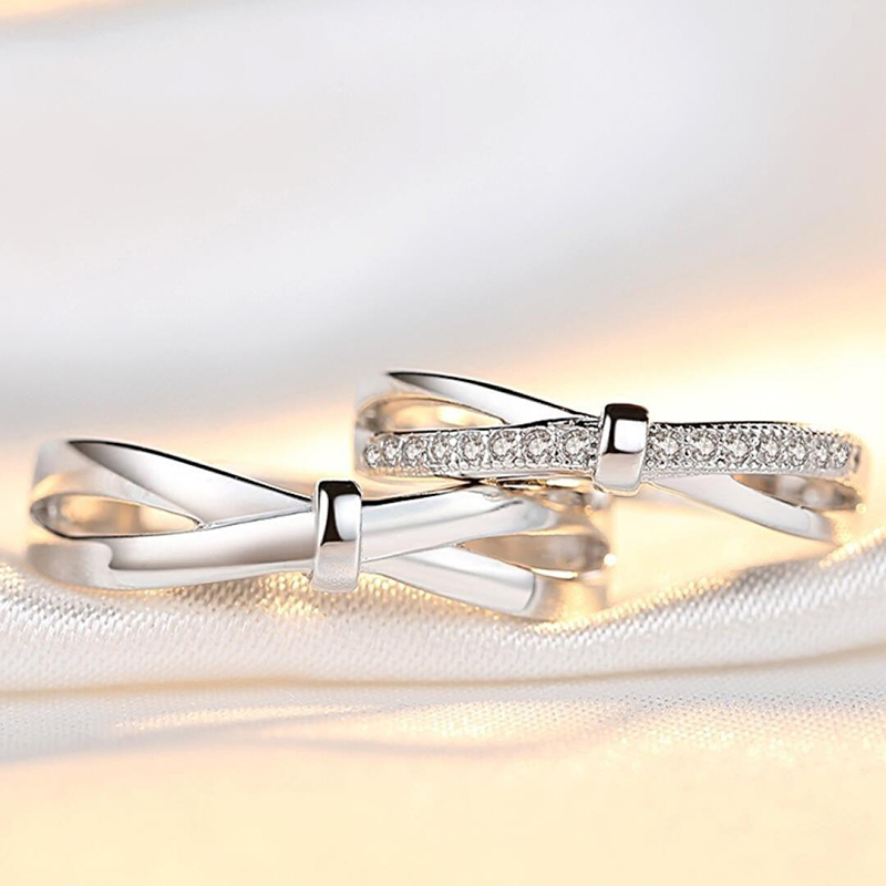 ロマンチックなちょう結びのカップルリング光沢のあるクリスタル - Men'S Accessories Hand Bands のレビューと価格