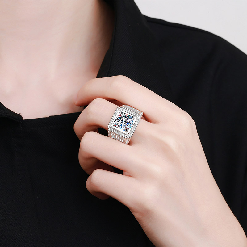Dカラー VVS1 5カラット スクエア モアサナイト シグ - Signet Ring Men のレビューと価格