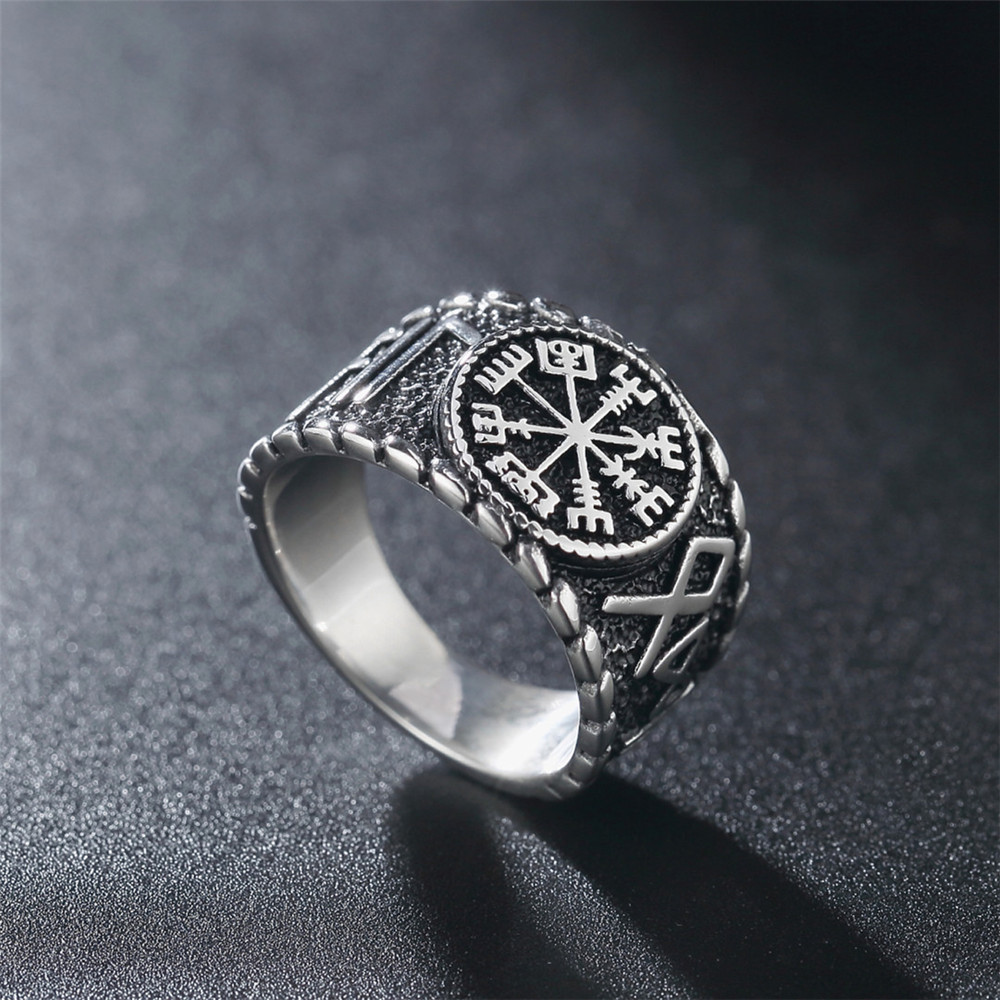 ヴィンテージバイキングルーンシグネットスカンジナビアリング男 - Signet Ring Men のレビューと価格