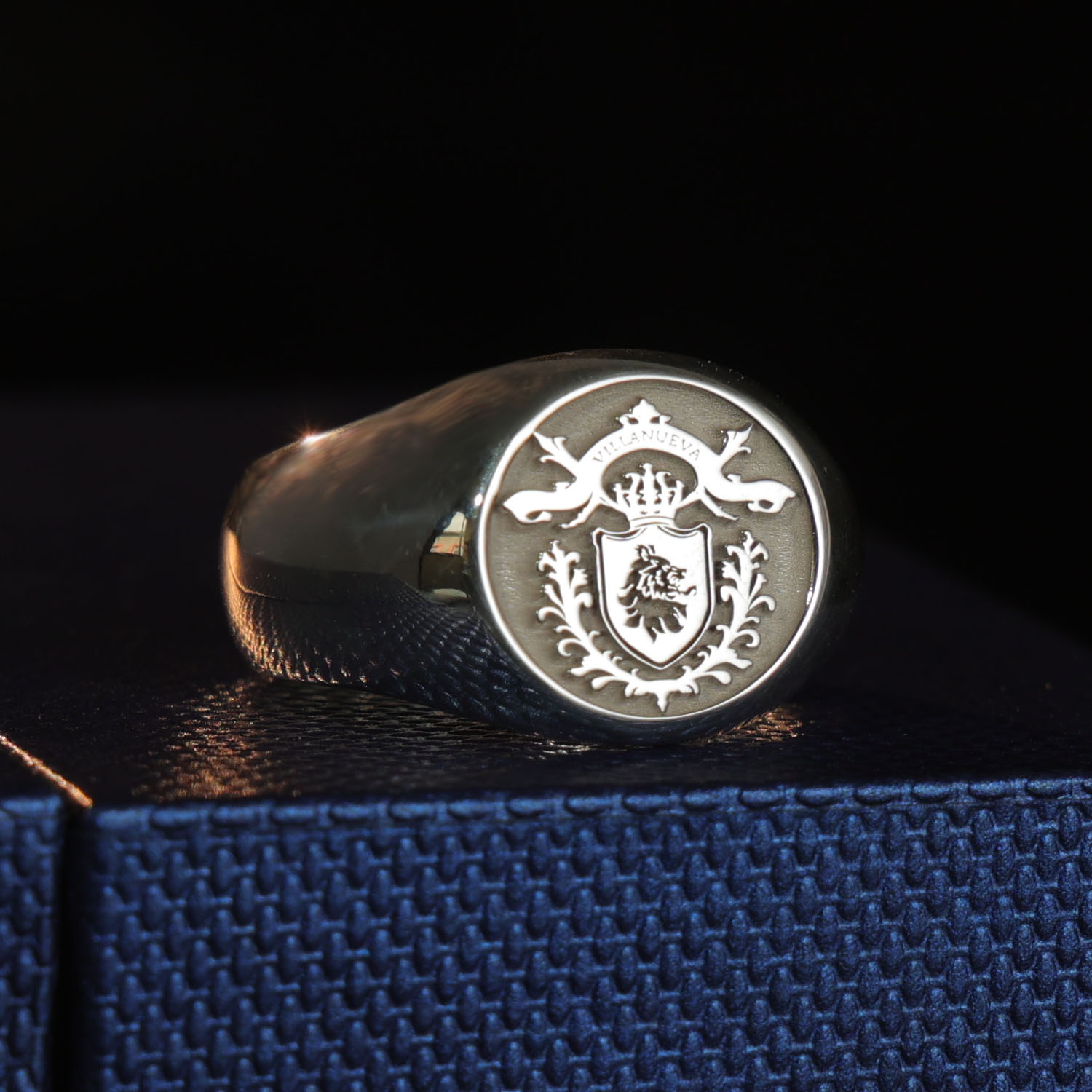 17mm ラウンド 925 ソリッドシルバー メンズリング  - Signet Ring Men のレビューと価格